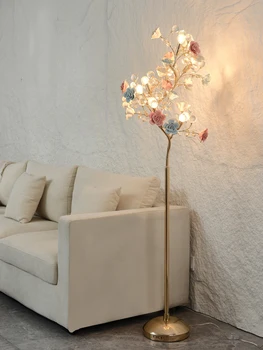 קריסטל רצפת הסלון אור מנורת יוקרה גבוהה חוש יצירתי אמריקאי ליד המיטה החדשה אנכי מנורת רצפה