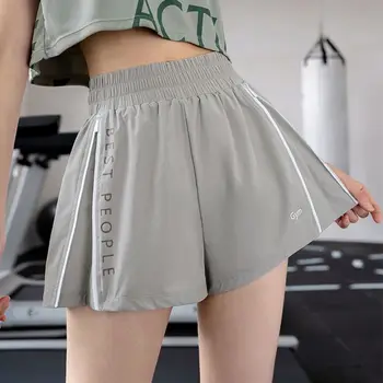 ספורט קצרים ייבוש מהיר אנטי-ספיקת לנשים הקיץ חופשי לרוץ כושר מכנסיים ללבוש גבוהה המותניים יוגה מכנסיים קצרים עם כיסים