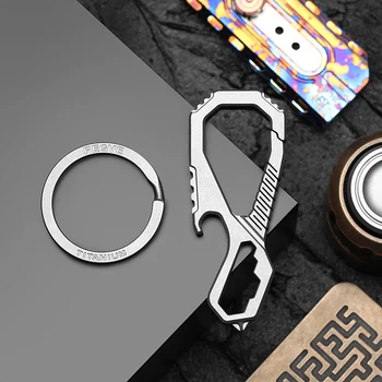 EDC סגסוגת טיטניום משולבת מכונית יוקרה Keychain מפתח טבעת מברג, מפתח ברגים אבזם מחזיק מפתחות לגבר מתנה קלת משקל כלי