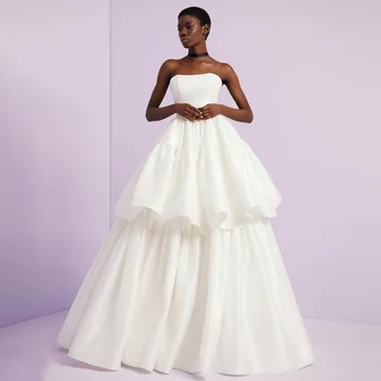 שמלת נשף שמלות חתונה עבור נשים 2023 הכלה סטרפלס שכבתית s זמן שנהב ללא משענת שרוולים אלגנטיים כלה 