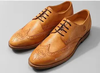 עבודת יד בראון מגולף brogue נעלי גברים עור אמיתי באיכות גבוהה רטרו, נעלי גברים אופנה נעליים מזדמנים