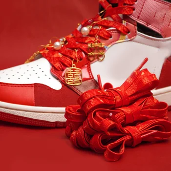 החתונה האדומה שרוך מיתרים אלסטיים שרוכי נעל טיולים חיצוני ספורט סין סגנון אישיות שטוח שרוכי הנעליים שטוח השרוך