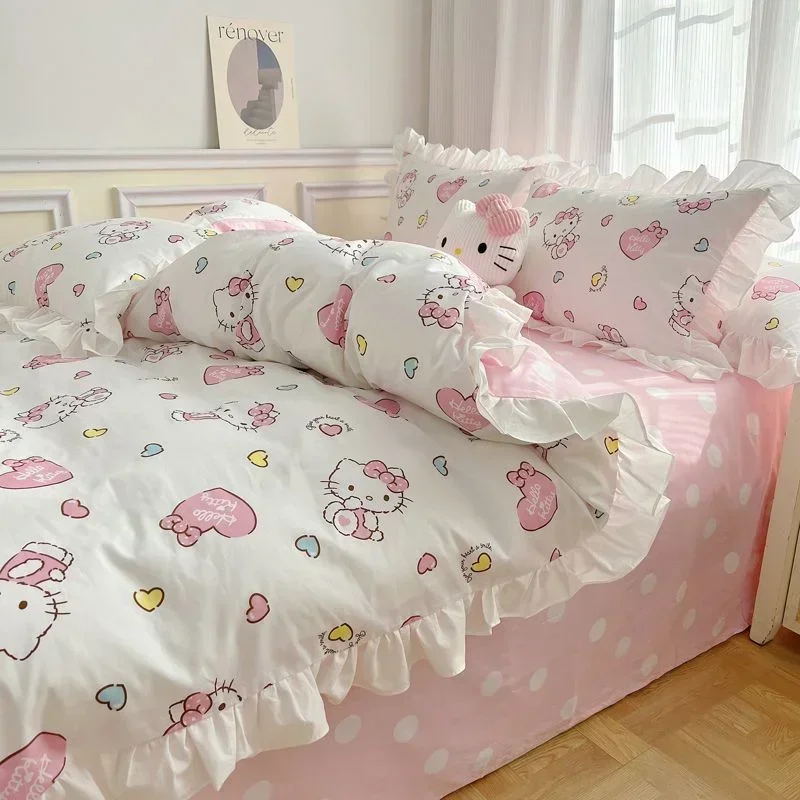 4PCS 1.5 מ '/1.8 מ'. המיטה Sanrio כותנה מצעים קריקטורה אנימה העור ידידותי נוח הטקסטיל לבית הלו קיטי מיטה זוגית המצעים - 1