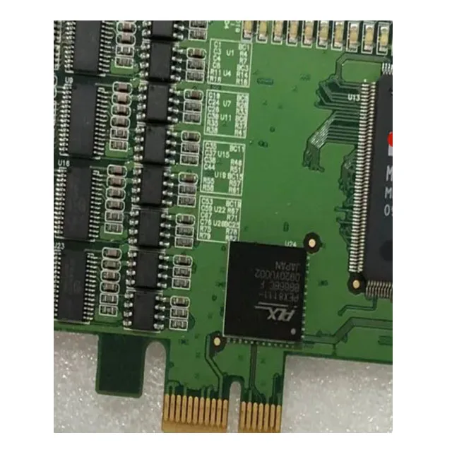 MOXA 8-יציאת RS-232/422/485 PCI Express טורית כרטיס CP-118EL-A - 3