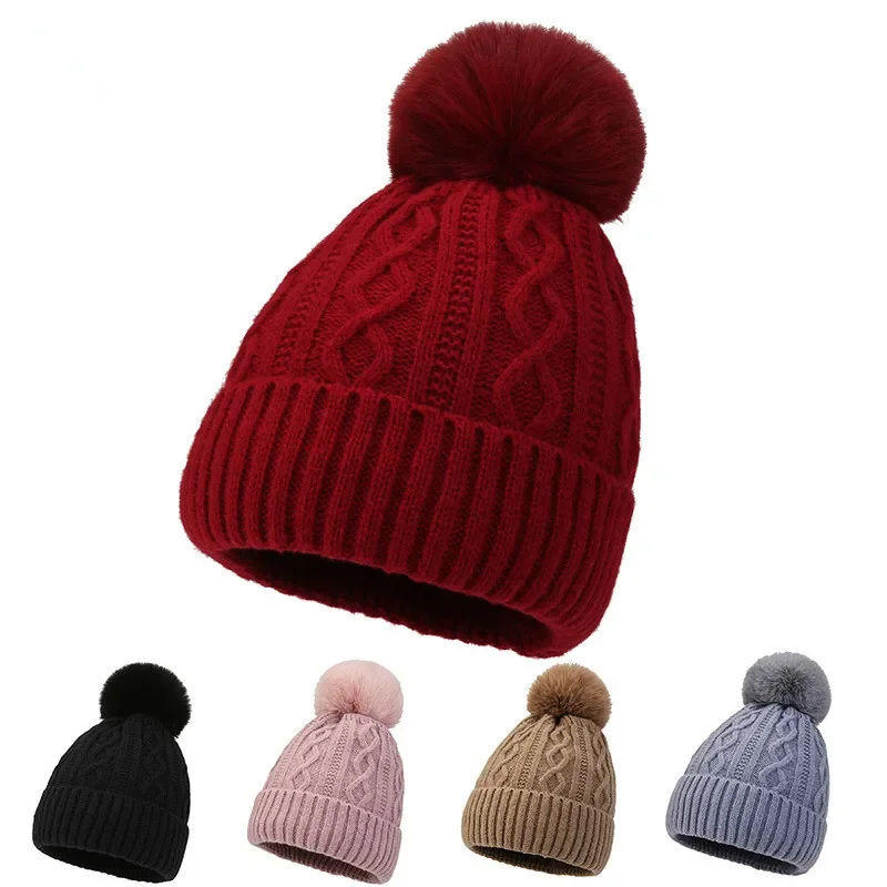 בחורף סרוג Windproof כובע עבה חם כובעים מחממי אוזניים עם כדור שיער נשים גברים רך מכסה מנוע חיצוני סקי האוזן הגנה כמוסות - 0